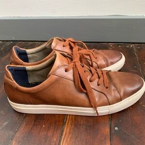 Banana Republic Men’s Leather brown Sneaker 10.5